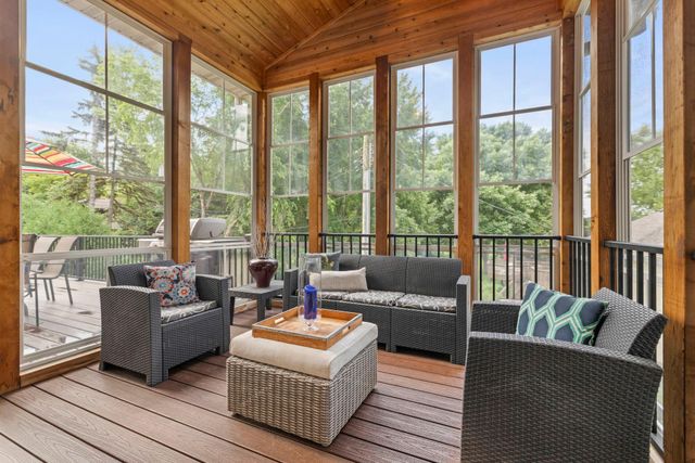 6105 Pine Grove Road, Edina, MN 55436