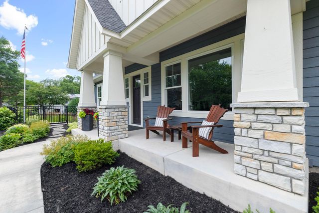 6105 Pine Grove Road, Edina, MN 55436