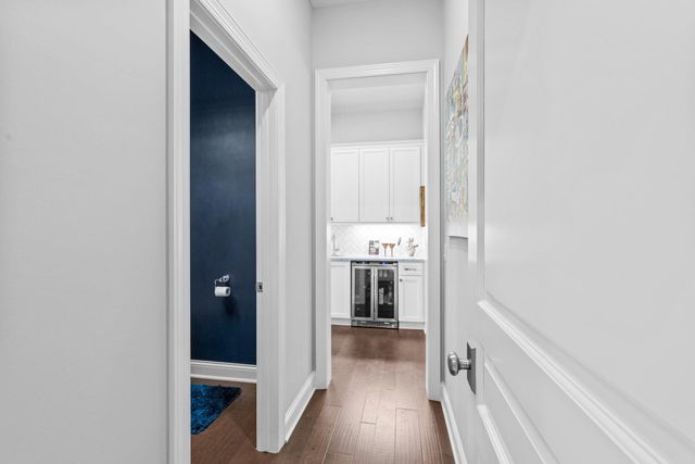6105 Pine Grove Road, Edina, MN 55436