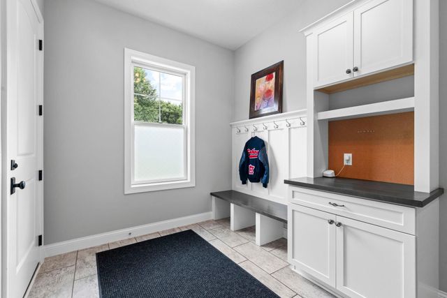 6105 Pine Grove Road, Edina, MN 55436