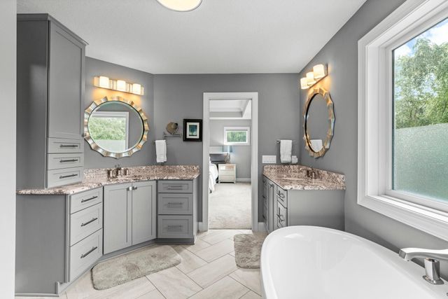 6105 Pine Grove Road, Edina, MN 55436