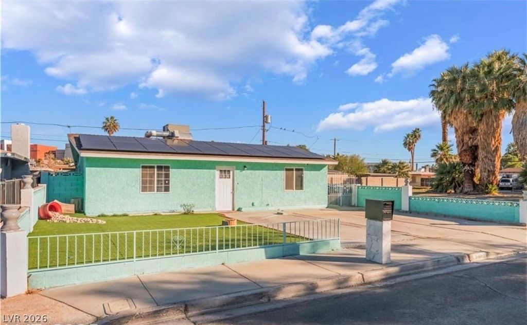 323 Beaumont Street, Las Vegas, NV 89106