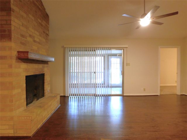 2204 Canterbury Court, Denton, TX 76205