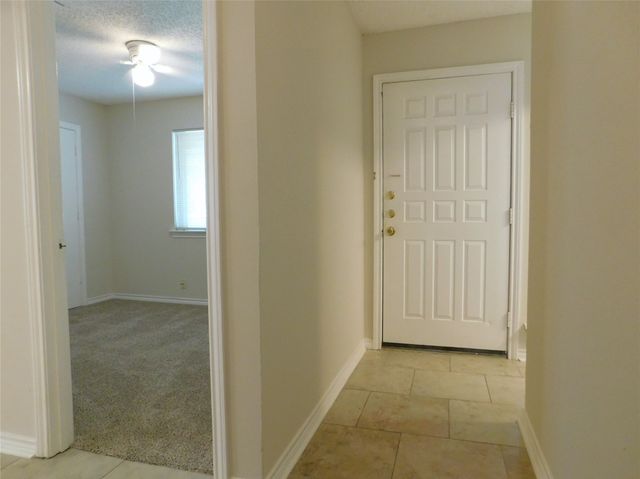 2204 Canterbury Court, Denton, TX 76205