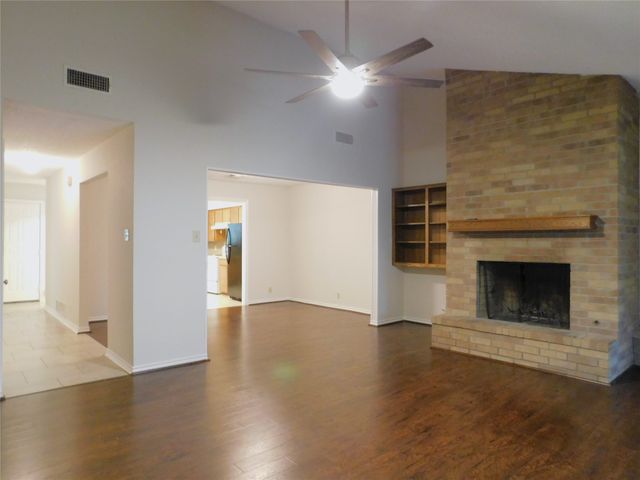 2204 Canterbury Court, Denton, TX 76205