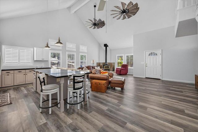 31489 Gold Nugget Lane, Auberry, CA 93602