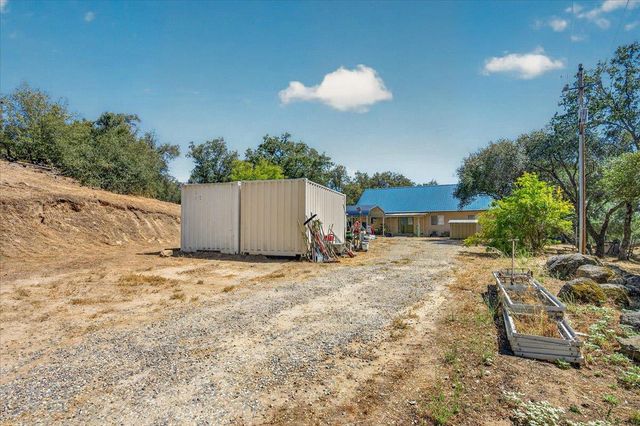 31489 Gold Nugget Lane, Auberry, CA 93602