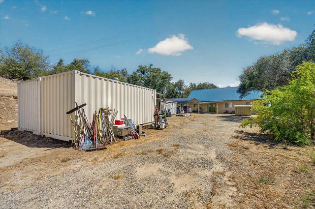 31489 Gold Nugget Lane, Auberry, CA 93602