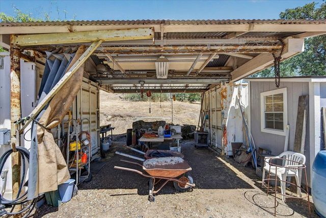 31489 Gold Nugget Lane, Auberry, CA 93602