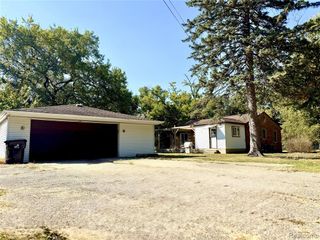 21045 Cass Street, Farmington Hills, MI 48335