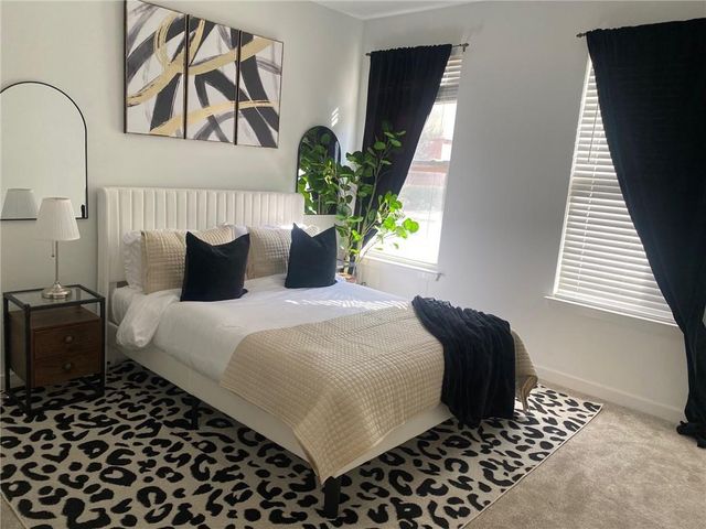 390 17th Street NW 2011, Atlanta, GA 30363