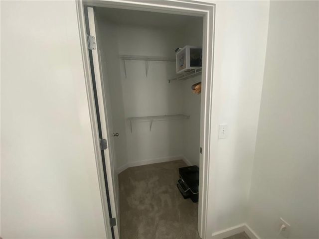 390 17th Street NW 2011, Atlanta, GA 30363