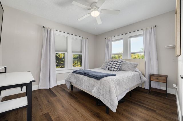 3662 5TH AVENUE S, St Petersburg, FL 33711