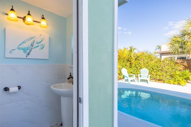 3662 5TH AVENUE S, St Petersburg, FL 33711