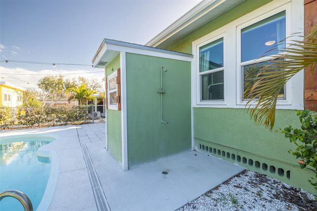 3662 5TH AVENUE S, St Petersburg, FL 33711