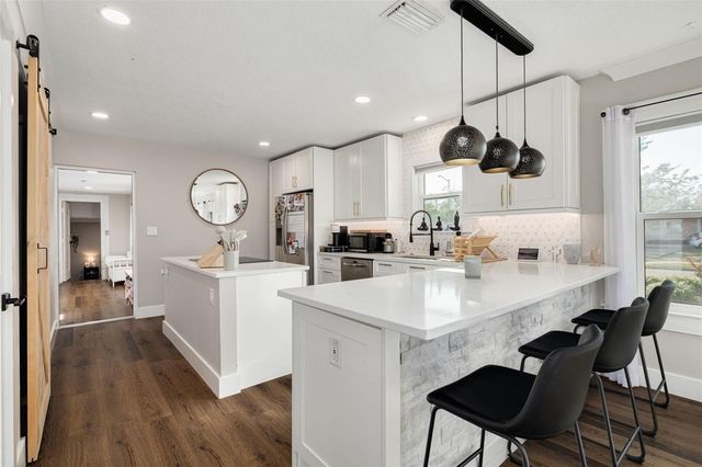 3662 5TH AVENUE S, St Petersburg, FL 33711