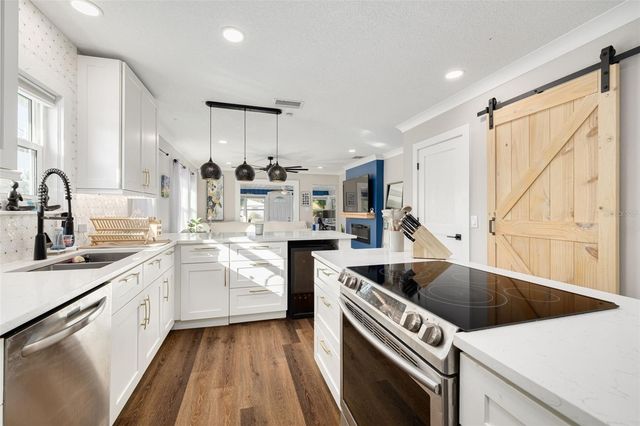 3662 5TH AVENUE S, St Petersburg, FL 33711