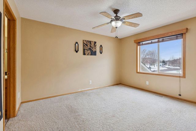 10500 Chestnut Circle N, Champlin, MN 55316