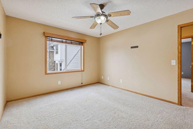 10500 Chestnut Circle N, Champlin, MN 55316