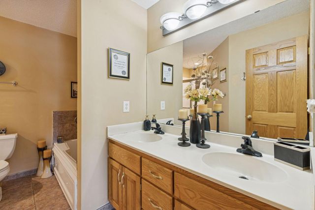 10500 Chestnut Circle N, Champlin, MN 55316