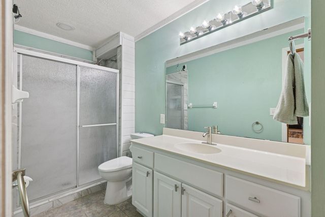 10500 Chestnut Circle N, Champlin, MN 55316