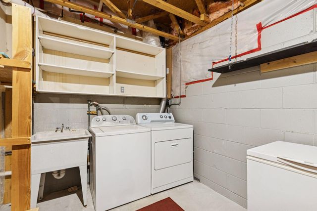 10500 Chestnut Circle N, Champlin, MN 55316