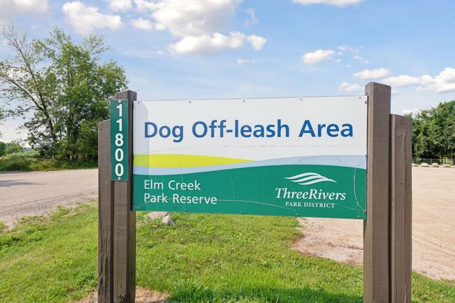 10500 Chestnut Circle N, Champlin, MN 55316