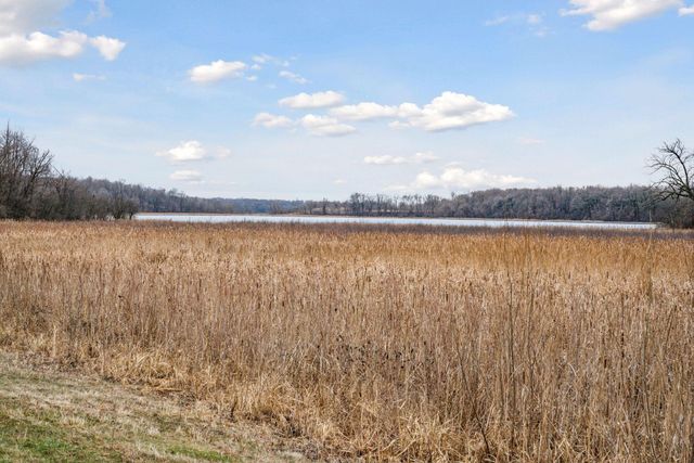 10500 Chestnut Circle N, Champlin, MN 55316