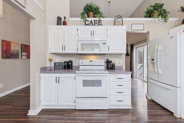 10500 Chestnut Circle N, Champlin, MN 55316