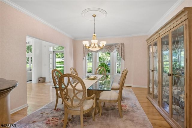 14 Old Warson Ct, Montgomery Twp., NJ 08558