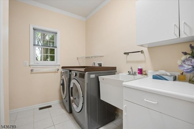 14 Old Warson Ct, Montgomery Twp., NJ 08558
