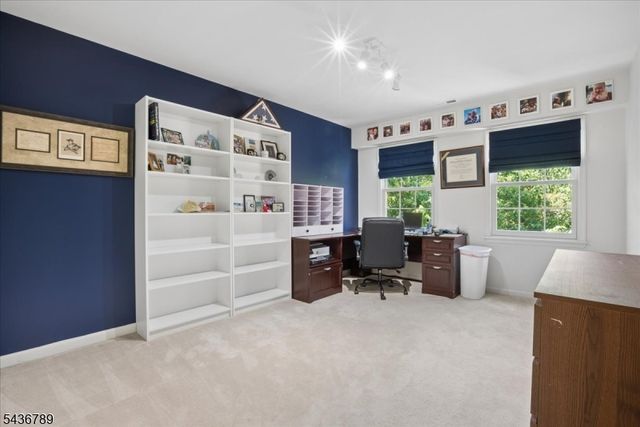 14 Old Warson Ct, Montgomery Twp., NJ 08558