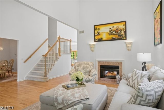 14 Old Warson Ct, Montgomery Twp., NJ 08558