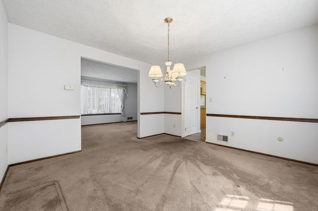 1608 Tamarack Drive, Shaler, PA 15101