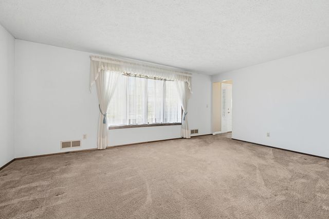 1608 Tamarack Drive, Shaler, PA 15101