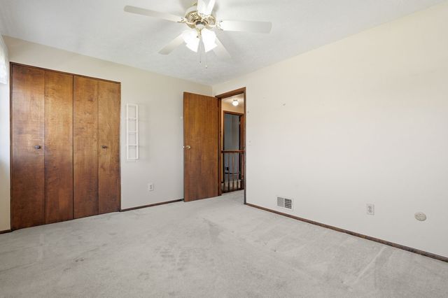 1608 Tamarack Drive, Shaler, PA 15101