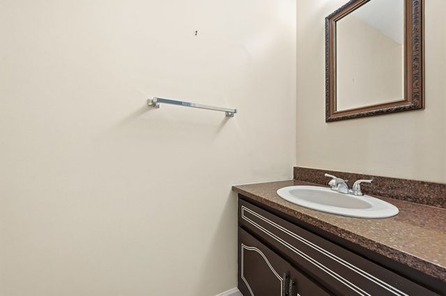 1608 Tamarack Drive, Shaler, PA 15101