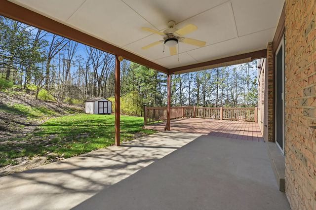 1608 Tamarack Drive, Shaler, PA 15101