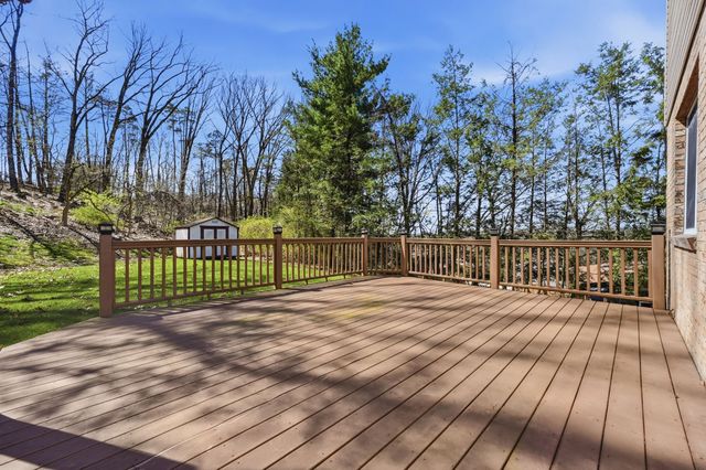 1608 Tamarack Drive, Shaler, PA 15101