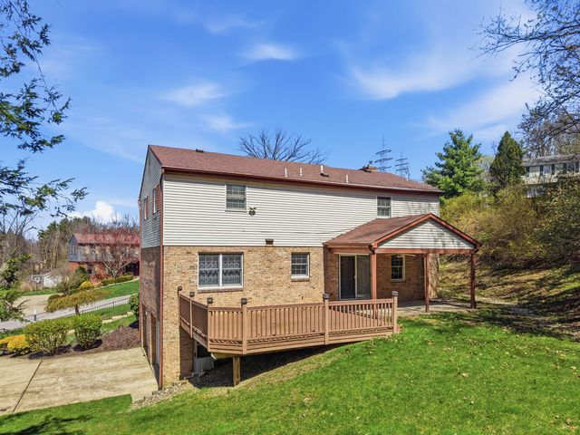 1608 Tamarack Drive, Shaler, PA 15101