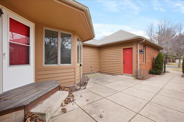 948 Cornwallis Lane, Munster, IN 46321