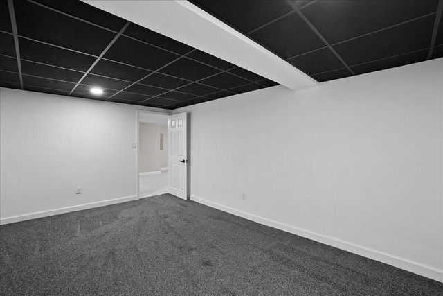 948 Cornwallis Lane, Munster, IN 46321