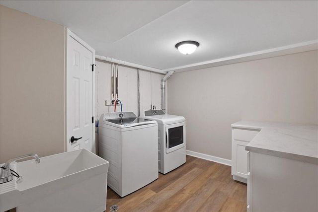 948 Cornwallis Lane, Munster, IN 46321