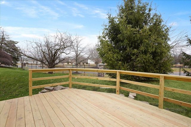 948 Cornwallis Lane, Munster, IN 46321