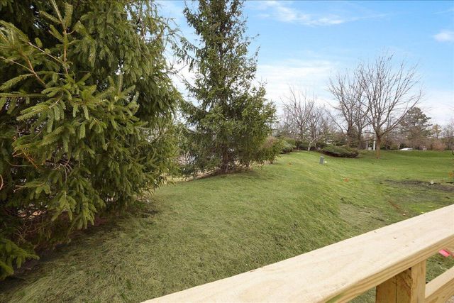 948 Cornwallis Lane, Munster, IN 46321