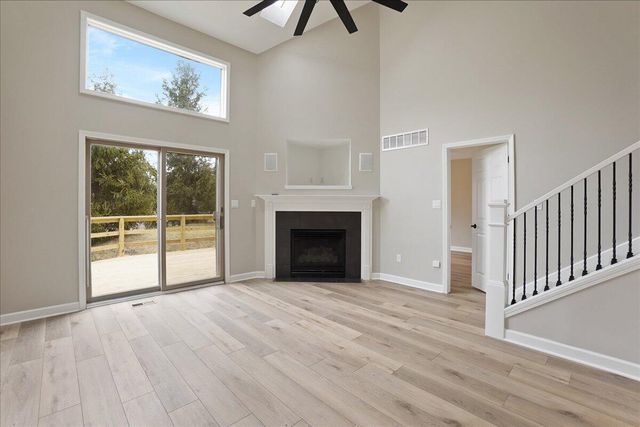 948 Cornwallis Lane, Munster, IN 46321