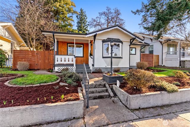 1239 S Verde Street, Tacoma, WA 98405