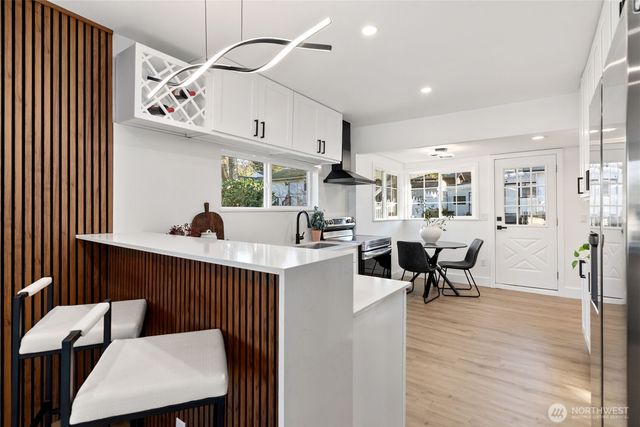 1239 S Verde Street, Tacoma, WA 98405