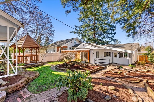 1239 S Verde Street, Tacoma, WA 98405