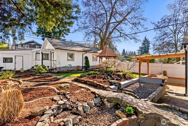 1239 S Verde Street, Tacoma, WA 98405